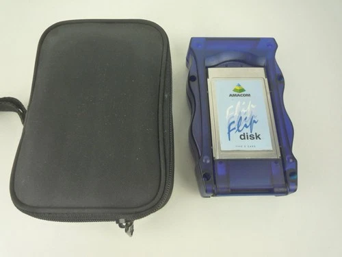 AMACOM FLIP DRIVE SHOCKPROOF 20GB HARD DRIVE WITH CARRY CASE