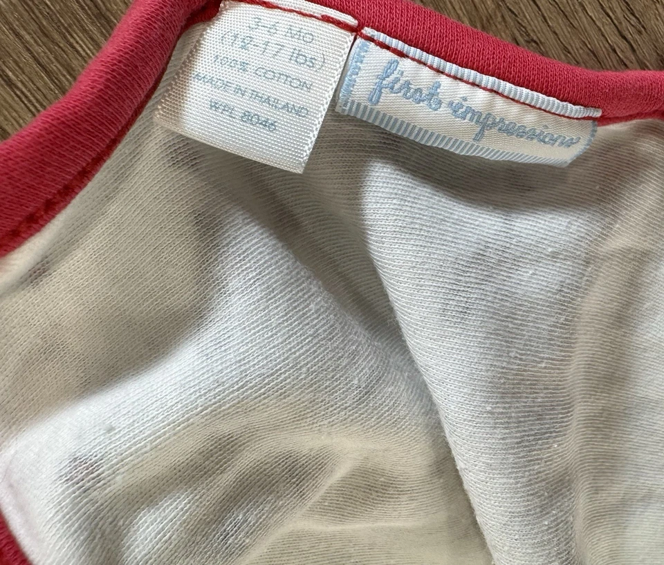 Manta reversible para bebé First Impressions deportes bate de béisbol guante pelota de colección Foto 3 de 4