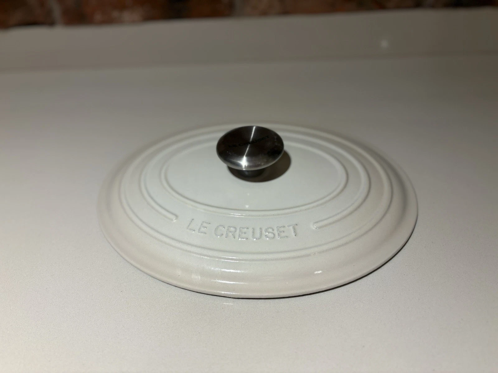Le Creuset Signature Round Dutch Oven Lid ONLY 27 Oval Meringue
