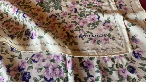 Foulard Roberto Capucci 100% Seta Vintage Anni 70. - Foto 1 di 7