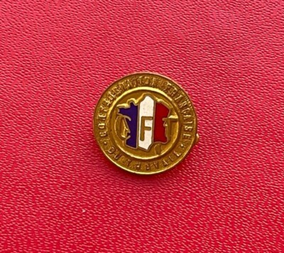 Schönes Broschenabzeichen ''Französischer Arbeitsbund. C.F.T.'' Zustand TB/TTB