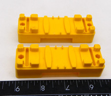 2001 Thomas Friends Trackmaster X2 Yellow Track Support Bridge Riser Train