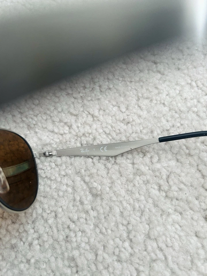 Gafas unisex Ray-Ban monturas plateadas redondas Gunmetal RB6343 2595 47 19 140 Foto 3 de 4