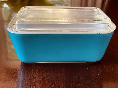 Vintage PYREX 0502 Blue Fridge Container With Lid Refrigerator