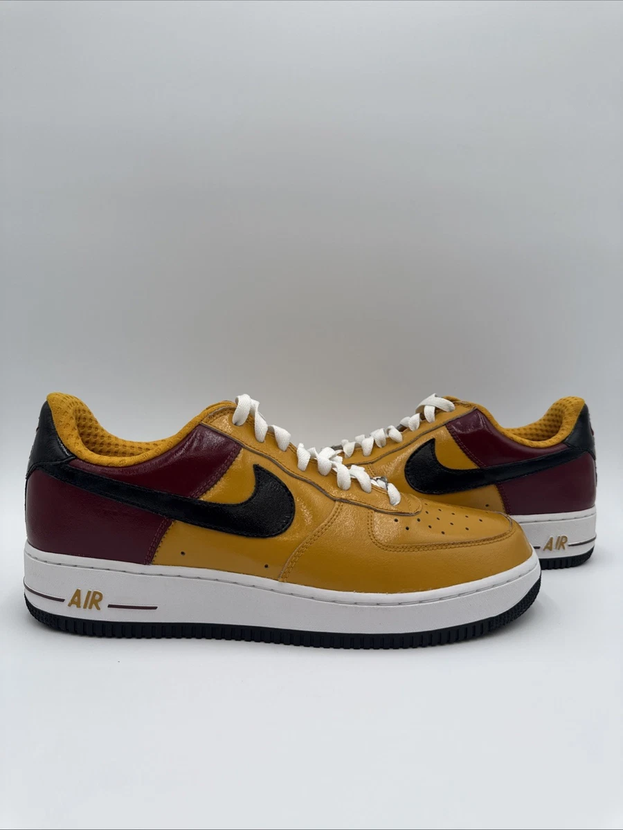 Nike Air Force 1 Premium Portugal World Cup for Sale  display picture 3