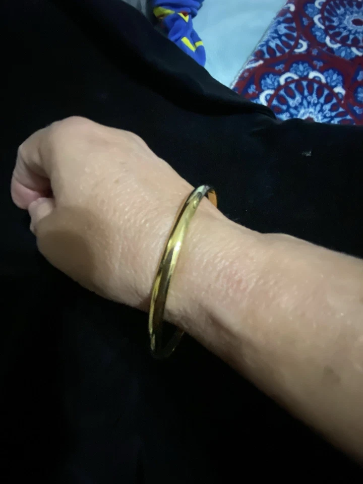 Kate Spade Gold Tone Bangle Bracelet 7.5" W23 - Image 2 of 3