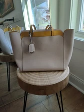 NWOT Kate Spade Women Magnolia Street Tote/Purse Warmbeige  12x14