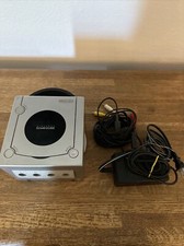Platinum/Silver Nintendo GameCube Console With Cords - Tested  Working