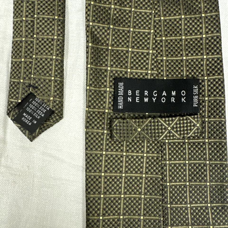 Vintage BERGAMO New York Pure Silk Handmade Tie Olive Gold & Black—Made in Korea - Image 3 of 4