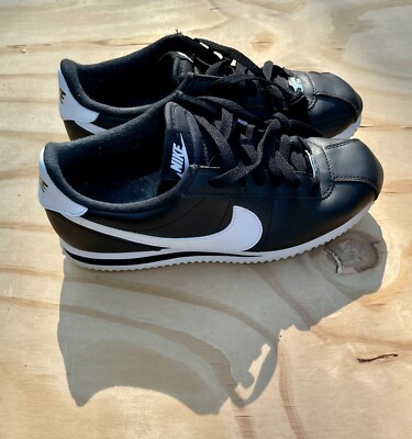 Nike 819719-012 Cortez Leather Shoes Lace Up Sneakers Classic Men's Size 7 Black