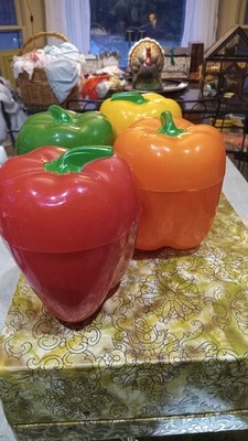 4pcs Plastic Vegetable Storage Red Yellow Green Orange Shaped Savers