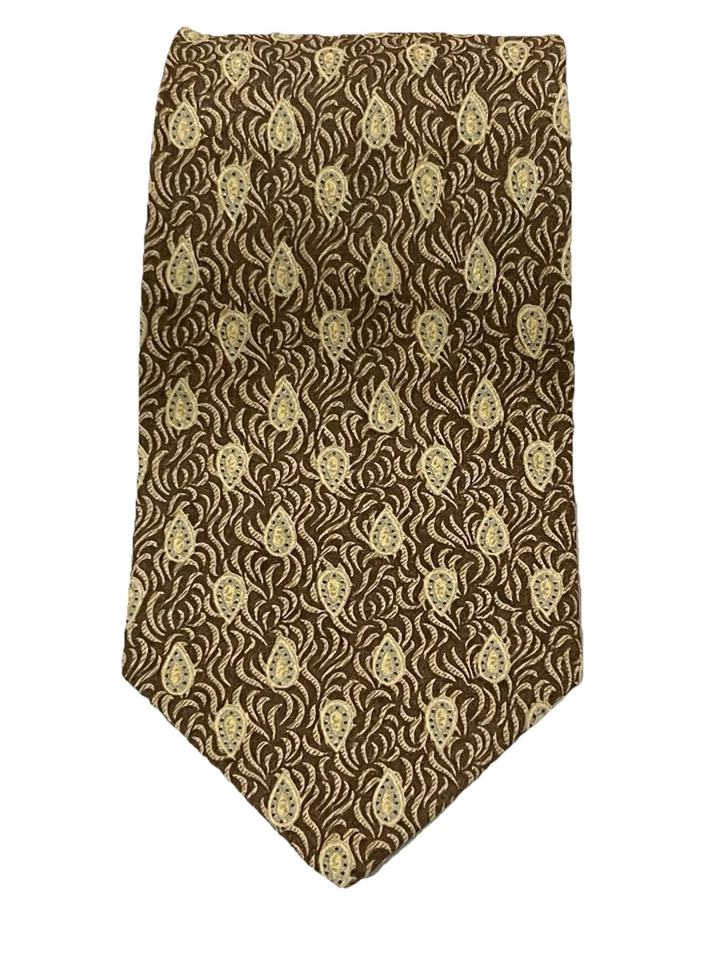 Men's Vintage Claiborne Silk NECKTIE Tie MADE IN USA Imported Silk Classy - Image 2 of 4