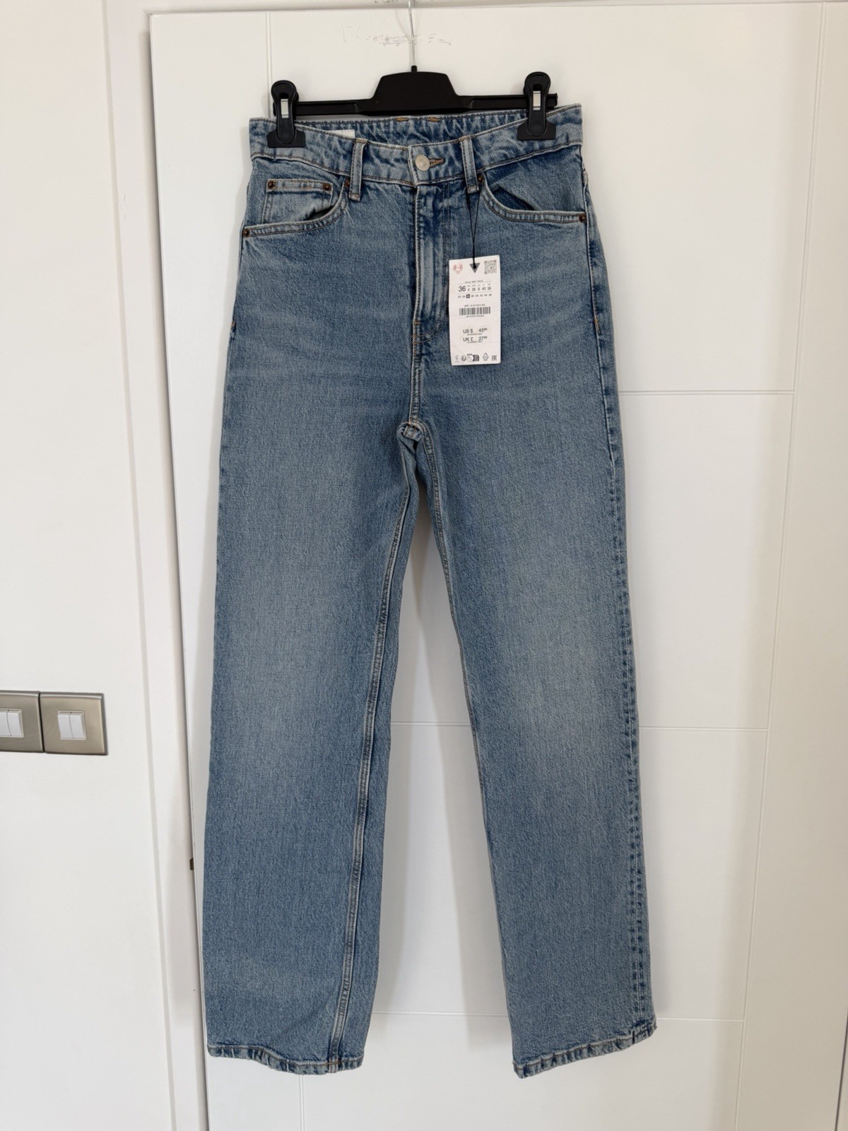 Zara BNWT High Waisted Straight Leg Jeans Size 8 RRP £27.99