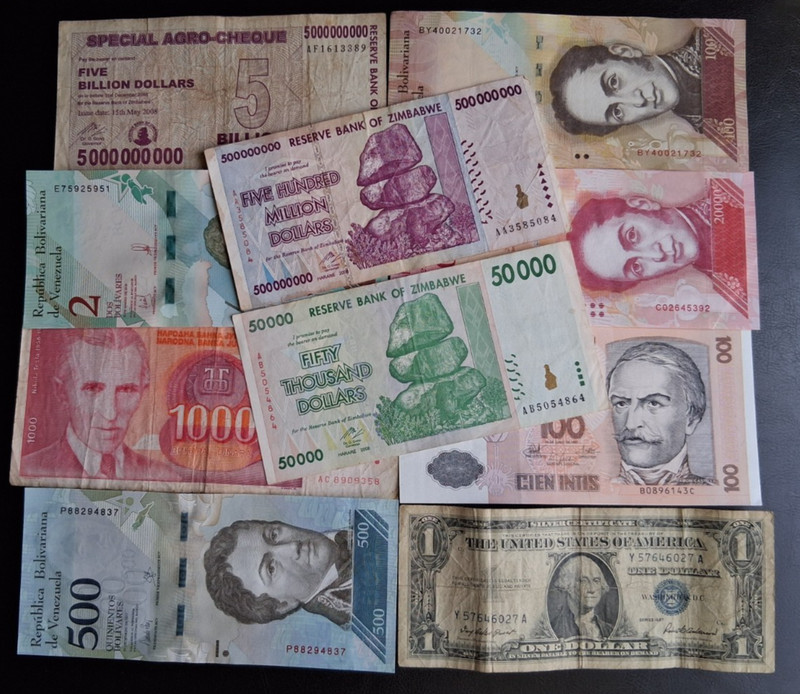 World Foreign currency 10 *small and Large Bank Notes* lot L352