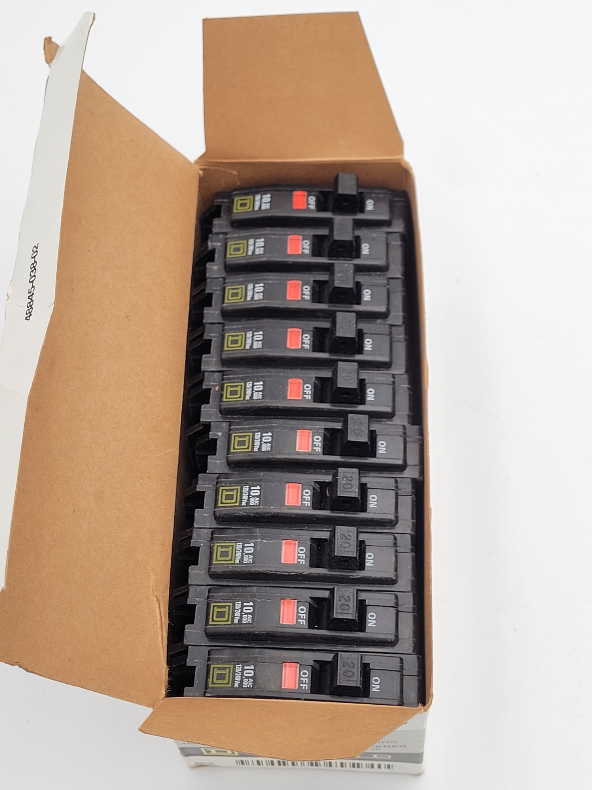 NEW Square D Type QO 20 A 1-Pole Plug On Circuit Breaker (Box of 10) QO120