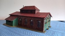 Lokschuppen 2 ständig patiniert und gesupert Spur N 1:160 wie neu von Faller