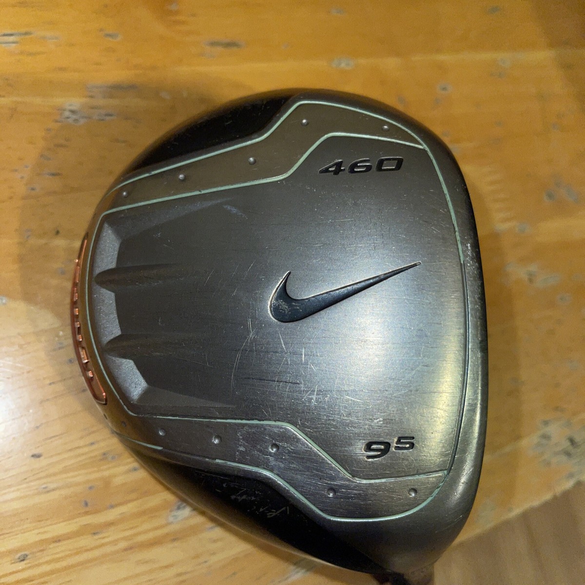 Nike Ignite 460cc Driver 9.5* RH / Fujikura Reg. Graphite ~45 In