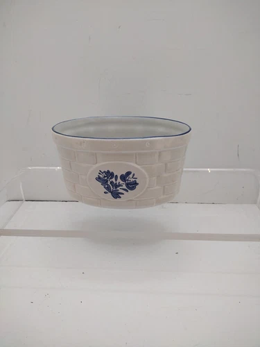 Vtg Pfaltzgraff Yorktowne Basket weave , Oval Planter or multi Kitchen Useage