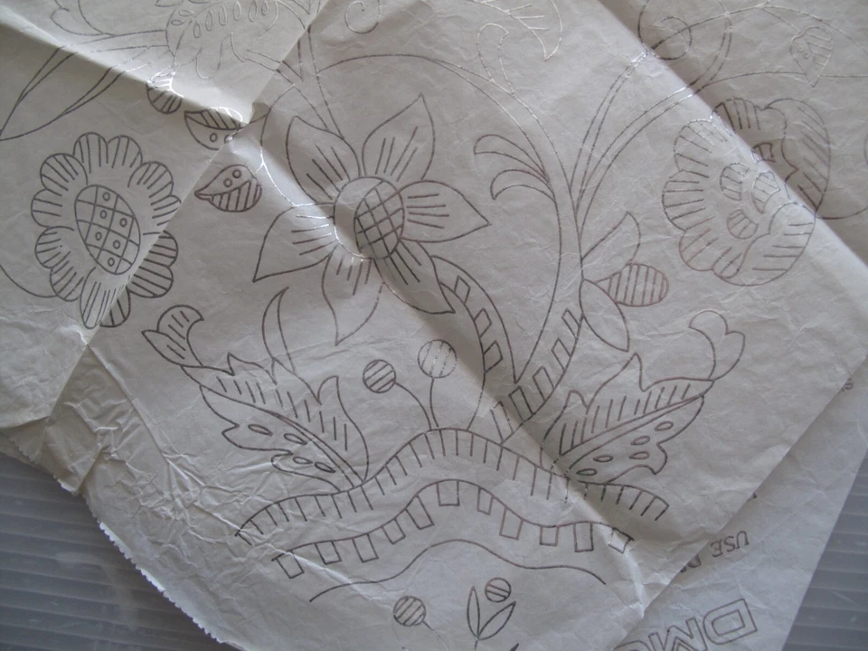 Five sheets of vintage silver transfers for embroidery - 4 x DMC, 1 x Deighton's - Image 4 of 4