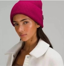 Lululemon Hat Ribbed Merino Wool-Blend Knit Beanie L/XL Pomegranate POME Unisex