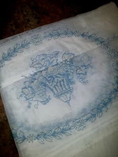 3pc Croscill Wedgwood Celanese Sheer Cafe Curtain & Valance