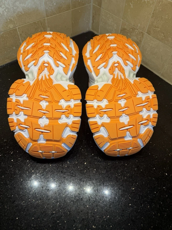 BALENCIAGA  Mesh Rubber Men 11 Thick Soled Sneaker White Red Orange - Image 3 of 4