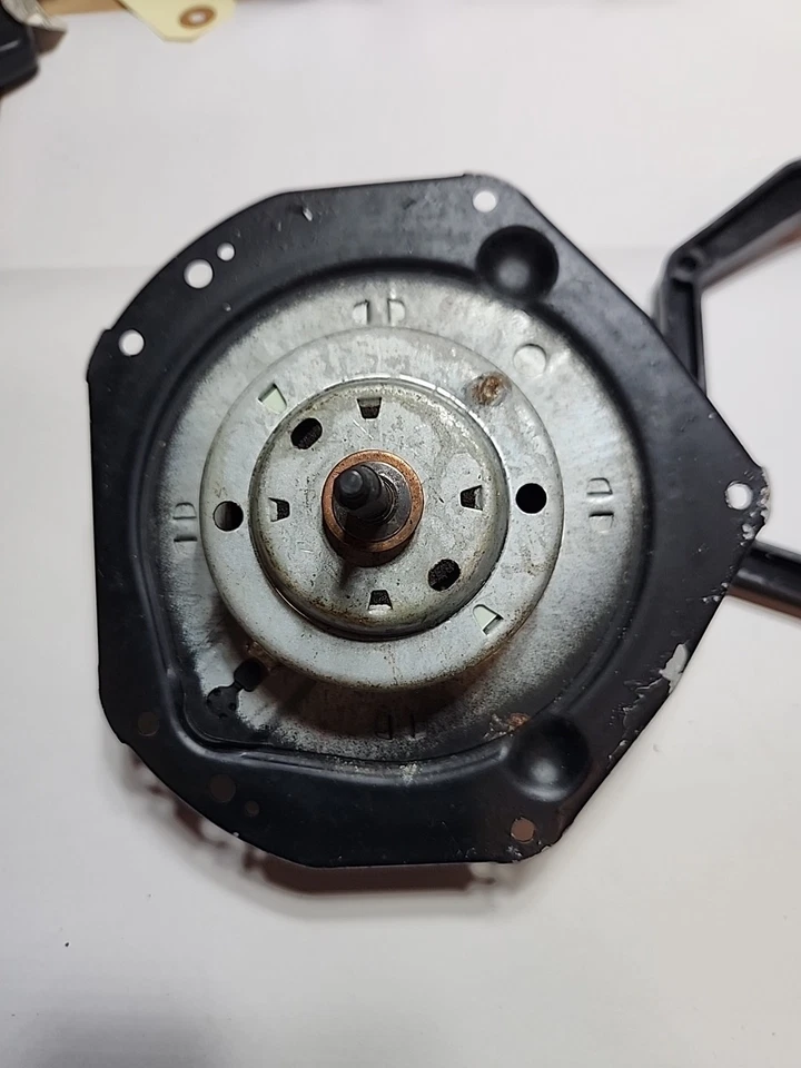 NUEVO GM 22098839 Calentador AC Soplador Motor Chevy GMC K 1500 2500 3500 Blazer Nuevo de Lote Antiguo Foto 3 de 4