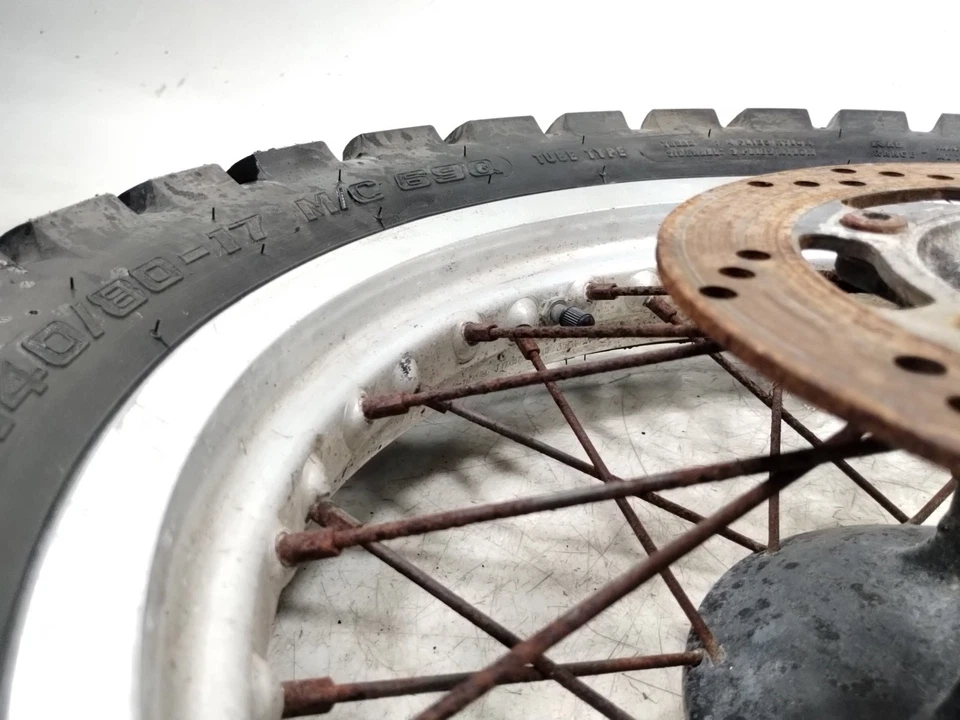 Llanta trasera Kawasaki KLR650 2007 recta (sin neumáticos) 17" X 2,50 Foto 4 de 4