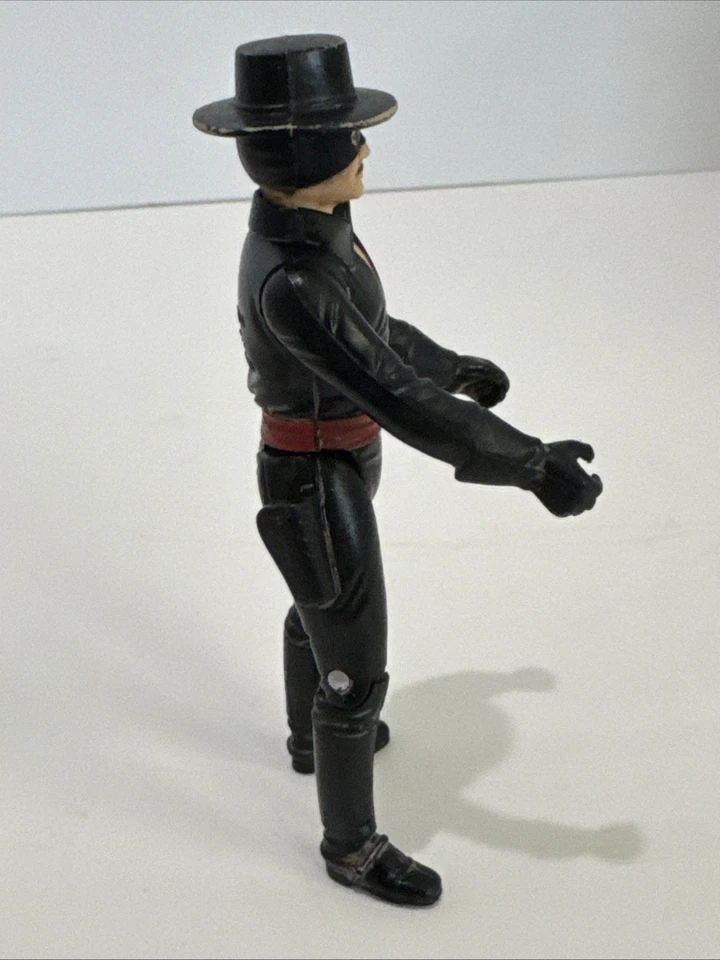 老式 1981 年佐罗·加布里埃尔电影协会系列 4 英寸可动人偶 — 第 3/4 张图片