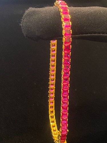 Classy 21.22 Cts Princess Shape Ruby Unisex 4.60 MM Tennis Bracelet In 14K Gold - Picture 9 of 12