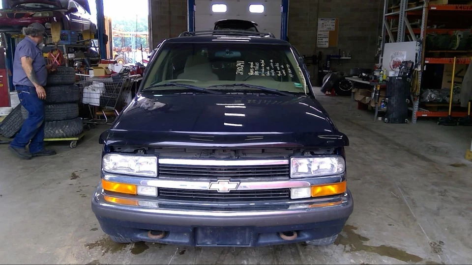 Conjunto de faros izquierdos usados se adapta a: Chevrolet Blazer 1998 s10/jimmy s15 Chevrolet Foto 2 de 4