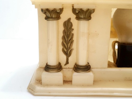 Vintage GLOLITE Last Supper Jesus Altar LIGHTED in ORIGINAL BOX WORKING NO MUSIC - Picture 5 of 24