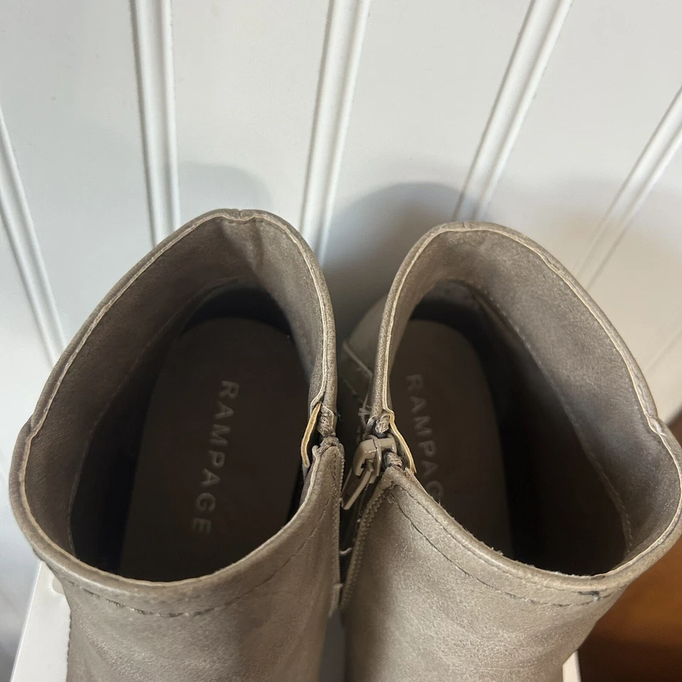 Womens Rampage Brown Suede Booties, Size 8 M - Image 4 of 4