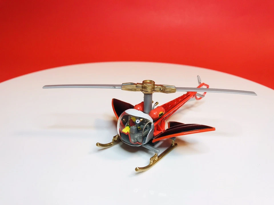 2015 Hot Wheels Batman Batcopter DC COMICS - Image 2 of 4