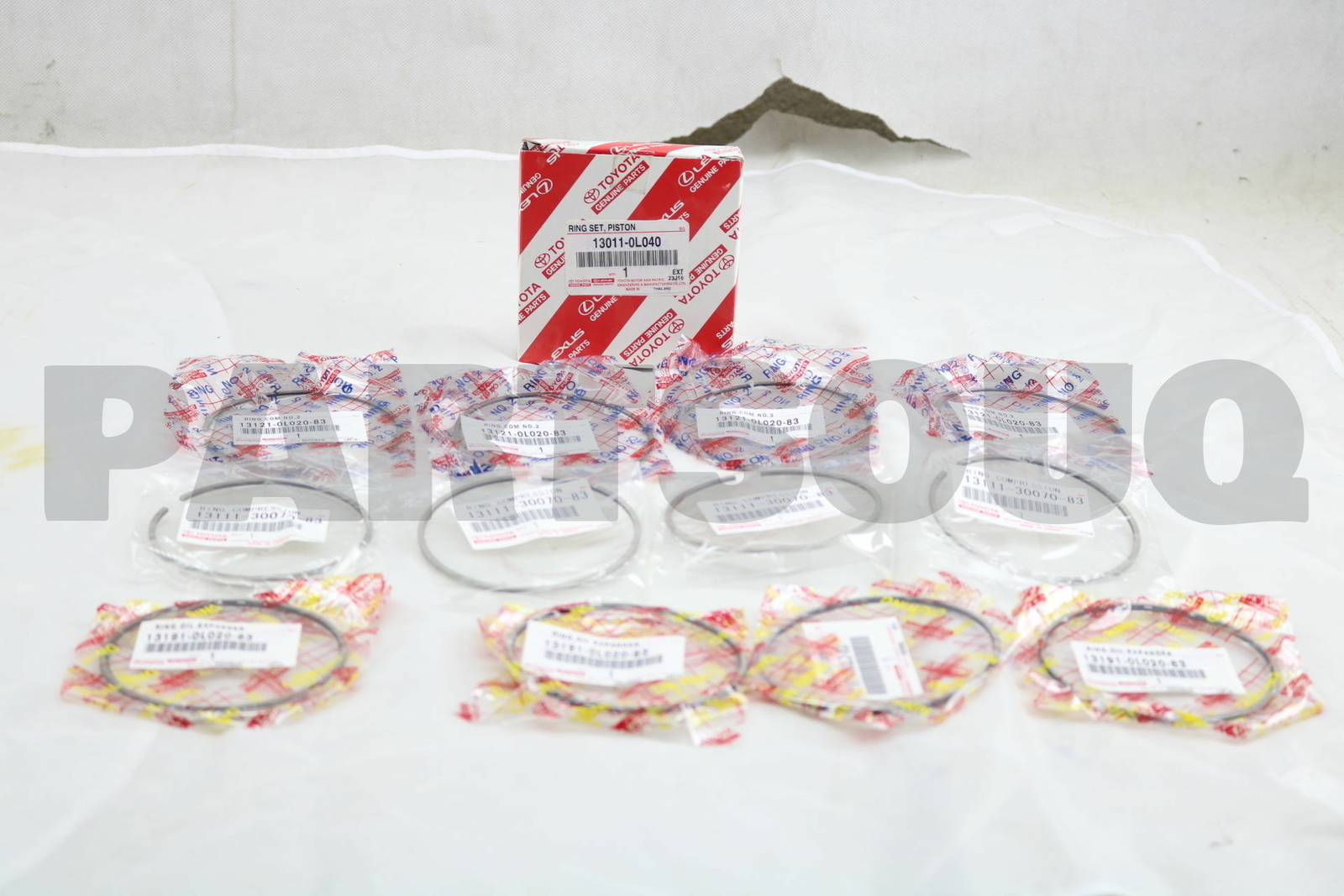 130110L040 Genuine Toyota RING SET PISTON 13011 0L040 EBay 130110l040-genuine-toyota-ring-set-piston-13011-0l040-ebay