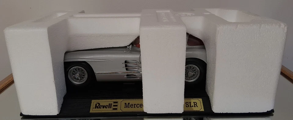 Revell Metal 1:12 1954 Mercedes-Benz  300 SLR 08851 BNIB - Image 4 of 4