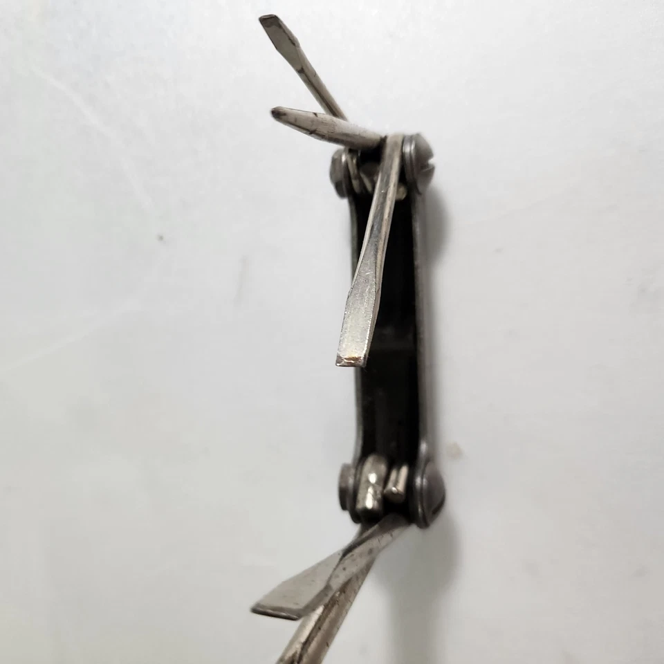 EKLIND TOOL Folding Multi-Tool. USA No. 45 - Image 3 of 4