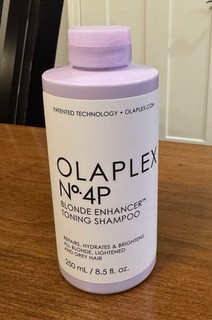 Olaplex No 4p Blond Enhancer Toning Shampoo 8.5 fl oz
