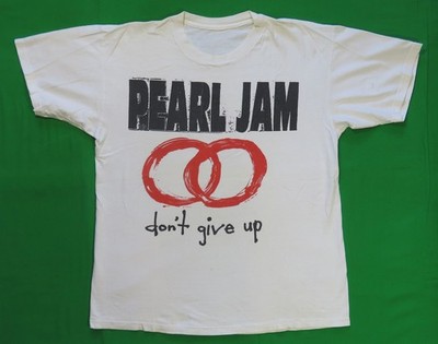 Pearl Jam 1992 Tシャツ s-l400.jpg