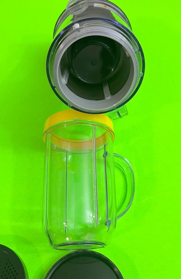 Magic Bullet Blender Pitcher, Juice Extractor and Plunger Juicer New + Cup - Image 3 of 4