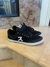etnies marana hook ups shoe size 11