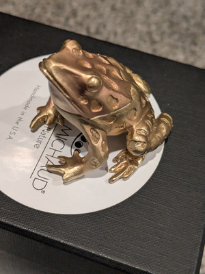 Michael Michaud Spotted Frog Table Art