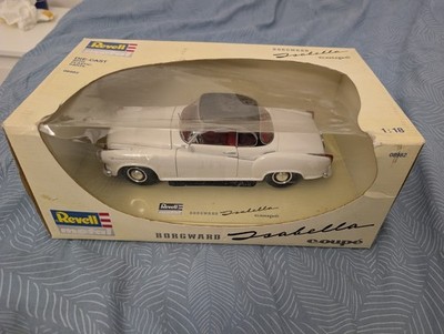 Borgward Isabella Coupe von Revell 1:18, neu u. OVP,  Schwarz-Weiß