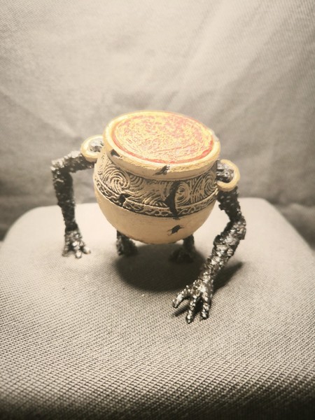 FIGURA  GRANDE CON DISEÑO DE ALEXANDER (POT BOY) DEL JUEGO ELDEN RING 
