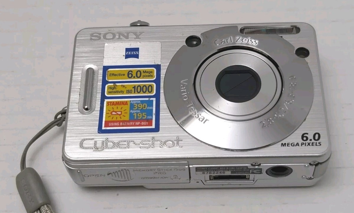 Sony Cyber-shot DSC-W50 6.0Mp Camera Silver PARTS OR REPAIR | eBay