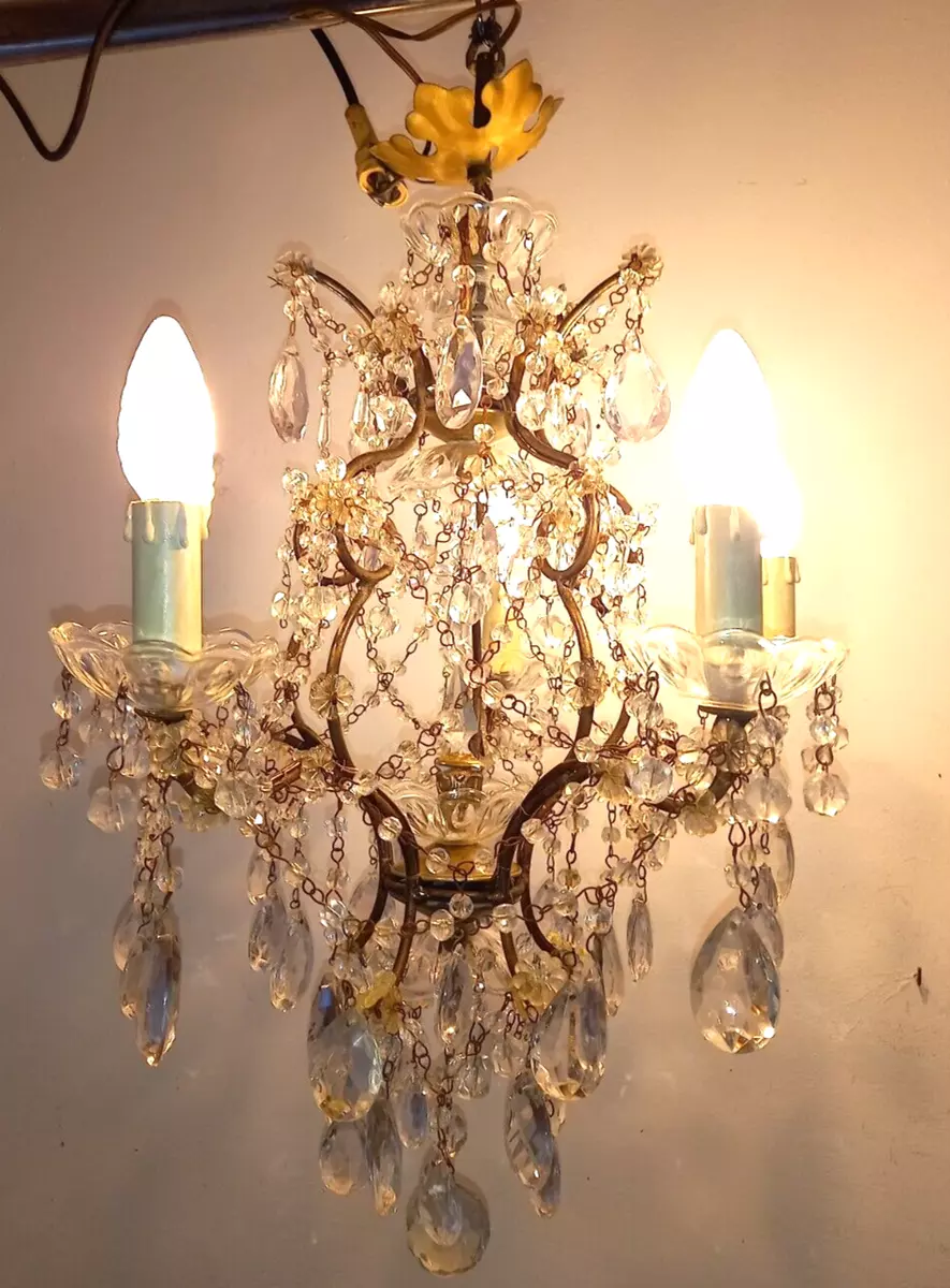 Pretty chandelier deals
