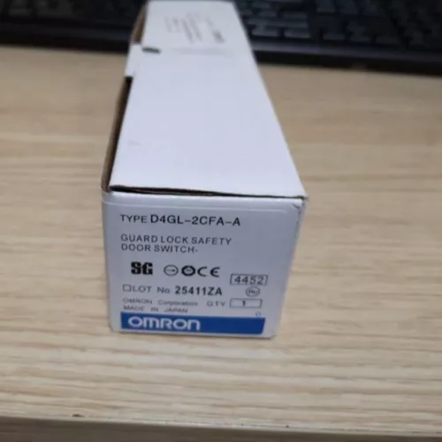 new omron Safety Gate Switch D4GL-2CFA-A D4GL2CFAA 1 year warranty