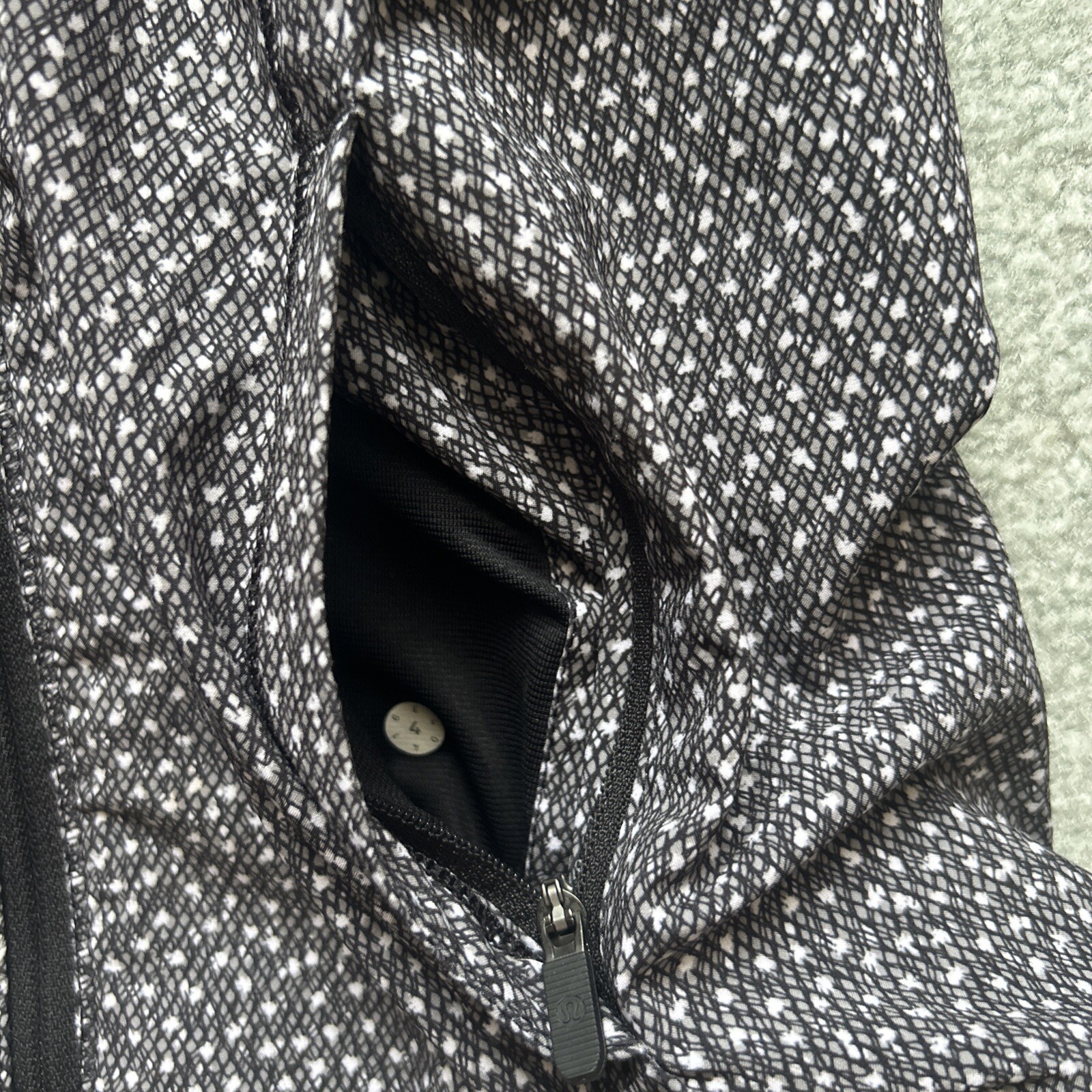 Lululemon Lightweight Collared Full Zip Jacket - … - image 3