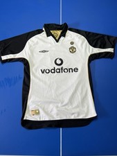 2001/02 Manchester United Umbro Reversible Centenary Shirt Vodafone Gold/White