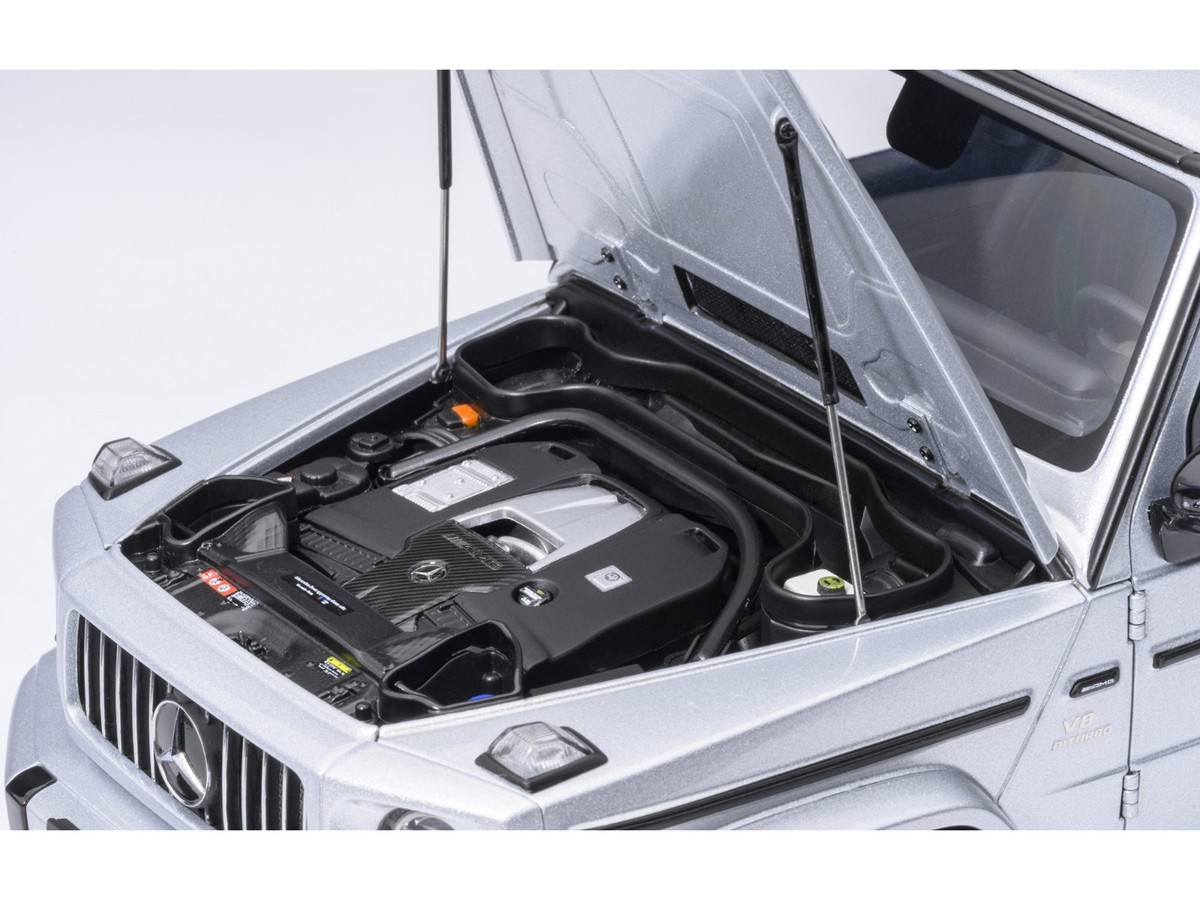 2019 MERCEDES-BENZ AMG G63 IRIDIUM SILVER 1/18 MODEL CAR BY